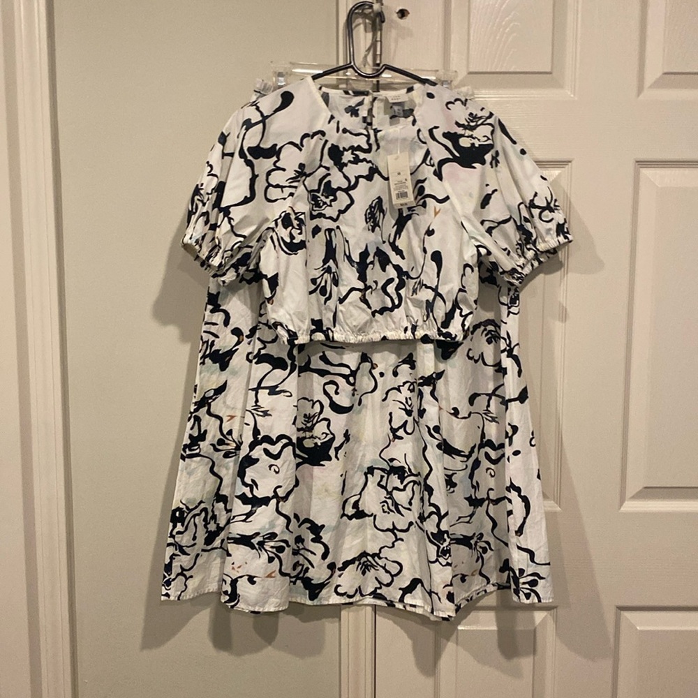 Matching set!! A new day set. Skirt has draw strings and pockets. Tags brand new